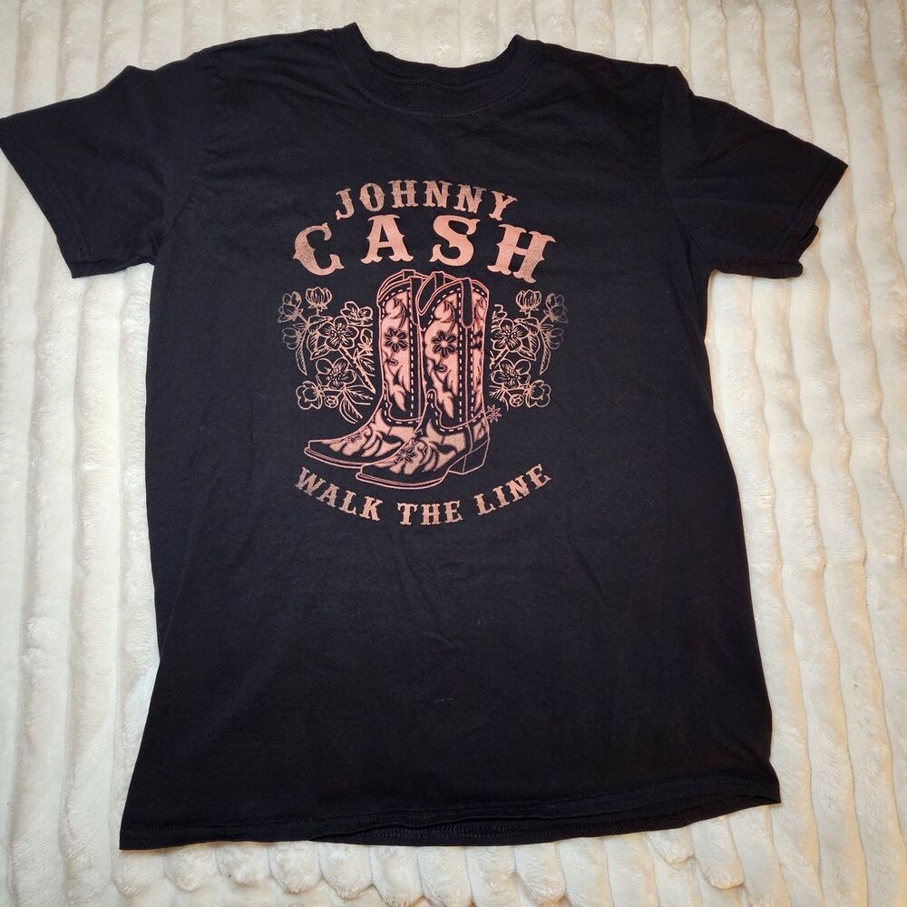 Womens Black Johnny Cash Walk The Line t-shirt Cowboy Boots And Flowers Large